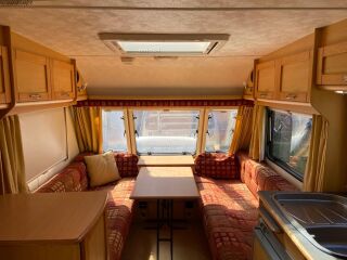 Elddis Avante 556