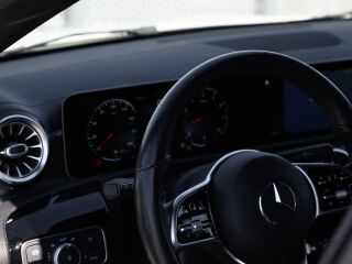 Mercedes-Benz CLA 180 Shooting Brake 1.3 100кВ