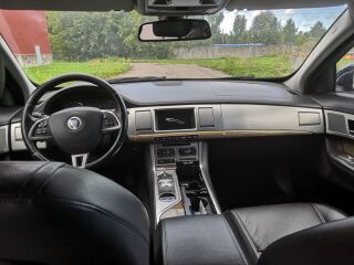 Jaguar XF 2.2 147kW