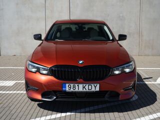 BMW 320 d xDrive Sport Line 2.0 R4 140kW