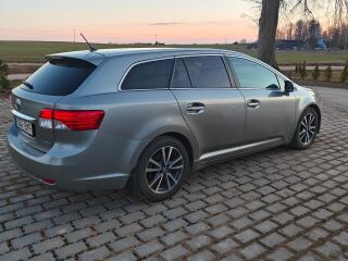 Toyota Avensis 2.0 91kW