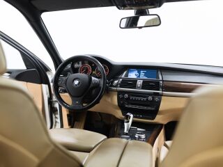 BMW X5 M-Sportpakett 3.0 173kW