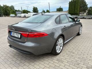 Jaguar XF R-Sport 2.0 132kW