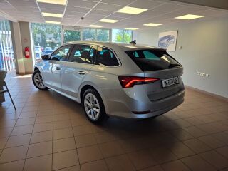 Skoda Octavia Combi Style 2.0 TDi 110кВ