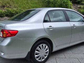 Toyota Corolla 1.6 91kW