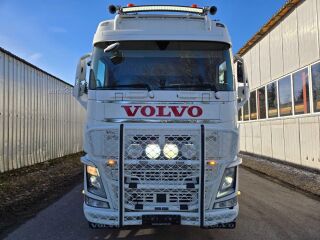 Volvo FH 540 8X4 CHASSY 405kW