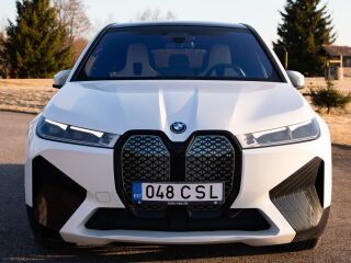 BMW iX xDrive 40 102kW