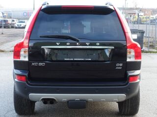 Volvo XC90 Momentum AWD Facelift EU5 2.4 TDI D5 147kW