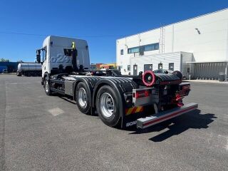 Scania P420 B6X4NB 13.0 R6