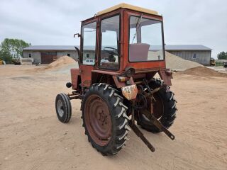TRAKTOR T-25A