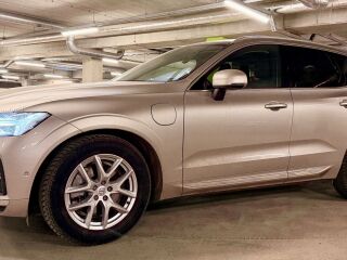 Volvo XC60 AWD PHEV PLUS BRIGHT ÕHKVEDRUSTUS + Four C 2.0 T6 TWIN ENGINE Long Range Plug in Hybrid MY2025 285kW