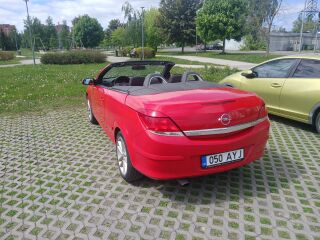 Opel Astra TwinTop 1.8 103kW