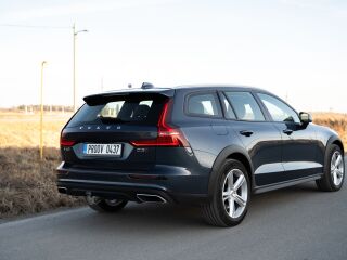 Volvo V60 Cross Country 2.0 110kW