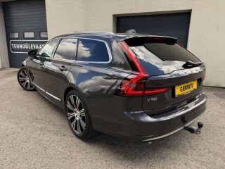 Volvo V90 Luxury AWD Long Range MY23 2.0 T6 Recharge Twin Engine Plug-in-Hybrid 293kW