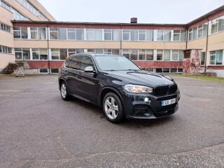 BMW X5 M Pakett 3.0 190kW