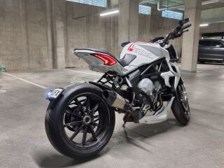 MV Agusta Brutale 800 Dragster R3 92кВ