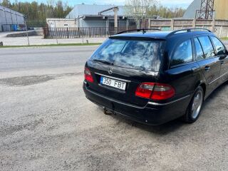 Mercedes-Benz E 280 4 Matic 3.0 140kW