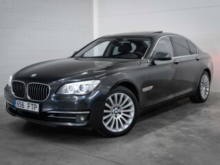 BMW 740 Facelift xDrive 3.0 230кВ