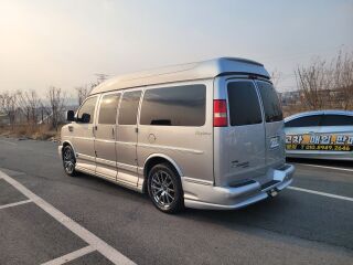 Chevrolet Express 1500 Explorer Limited SE Conversion Van 5.3 V8 310hp