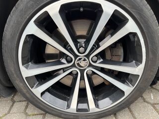 Skoda Superb 3.6 191kW