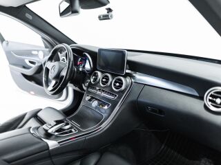 Mercedes-Benz C 350 Avantgarde Options Plus Hybrid 2.0 155kW