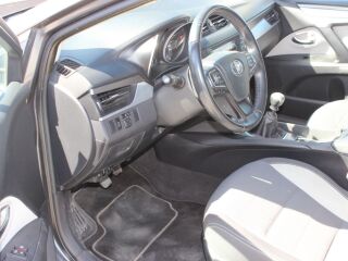 Toyota Avensis Touring Sport PAN 2.0 105кВ