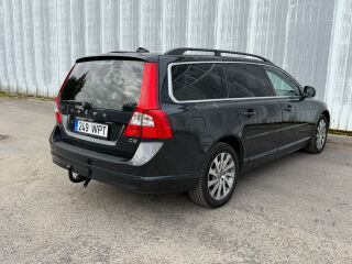 Volvo V70 Facelift Momentum 2.0 R5 D3 120kW