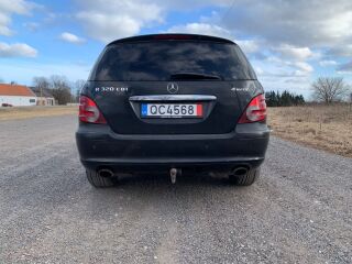 Mercedes-Benz R 320 Long 3.0 V6 165kW
