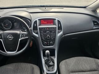 Opel Astra 1.6 85kW
