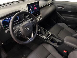 Toyota Corolla Luxury Hybrid 2.0 98kW