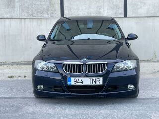 BMW 330 3.0 190kW