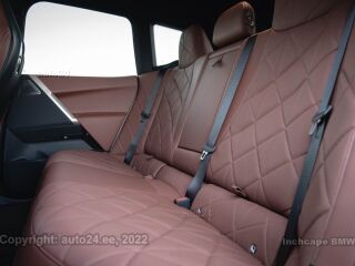 BMW iX xDrive 40 Sportpakett Shadow Line 240kW