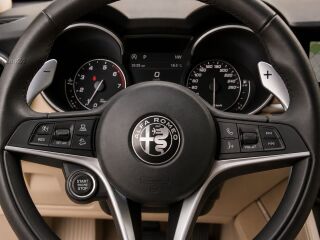 Alfa Romeo Stelvio 2.0 206kW