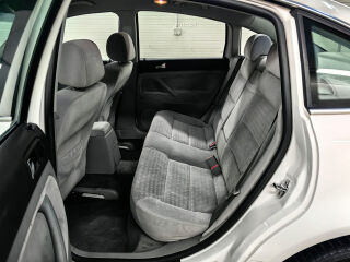 Volkswagen Passat COMFORTLINE 1.9 74kW