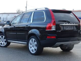Volvo XC90 Momentum AWD Facelift EU5 2.4 TDI D5 147kW