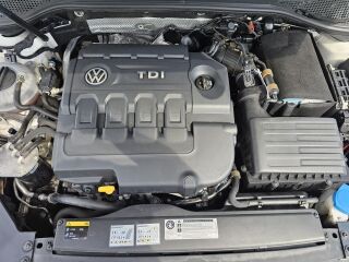 Volkswagen Passat Comfortline 1.6 tdi 88кВ