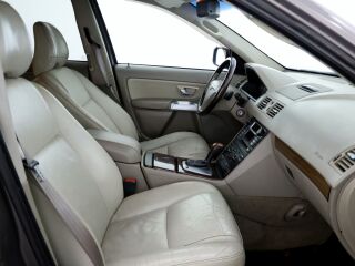 Volvo XC90 Summum ATM 2.4 D5 136kW