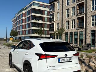 Lexus NX 300h FSport 2.5 114kW