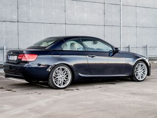 BMW 330 M-pak 3.0 R6 170kW