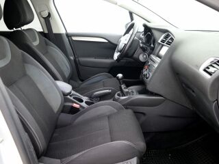 Citroen C4 Elegance Facelift 1.2 81kW