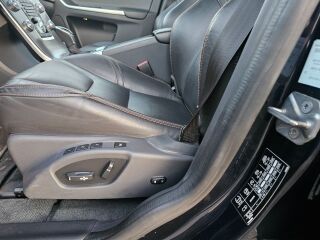 Volvo XC60 Summum 2.4 D5 162kW