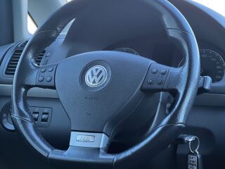 Volkswagen Touran 1.4 103кВ