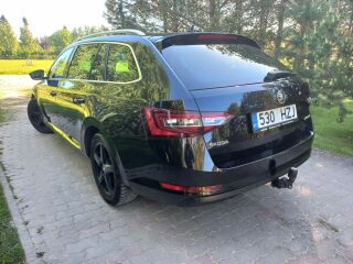 Skoda Superb 2.0 140kW