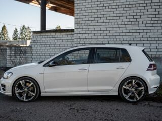 Volkswagen Golf MK7R 4Motion 2.0 R4 221kW