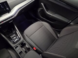 Skoda Octavia Combi Ambition 1.5 110кВ