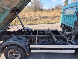 Mitsubishi Canter F X MEILLER Dreiseitenkipper 3.9 100kW