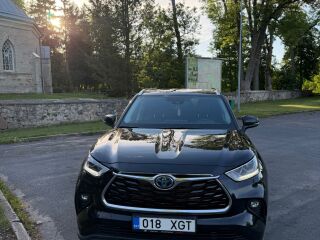 Toyota Highlander 2.5 140kW