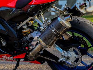 Aprilia RSV 1000 R Factory 102kW