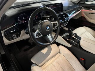 BMW 530 Luxury Line 3.0 R6 195kW