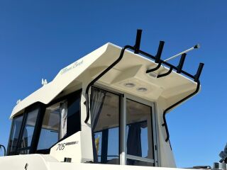 Quicksilver Captur 705 Pilothouse 3.4 V6